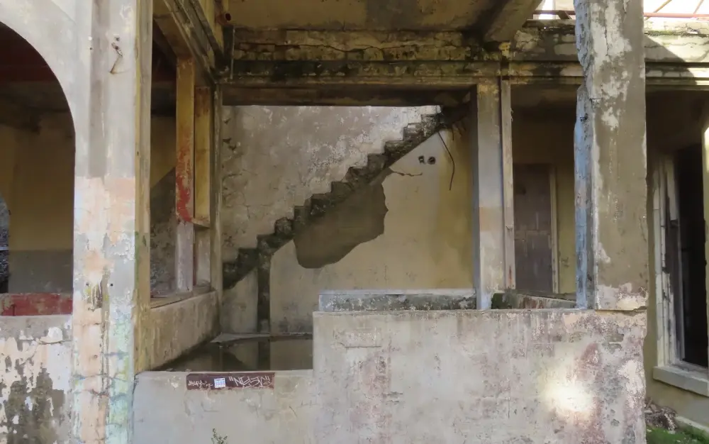 A missing stairway creates the effect of a comical monster face